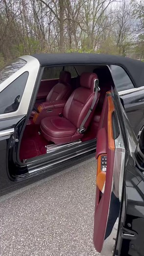 51M views · 820K reactions | How remarkable is this 2008 #RollsRoyce Phantom Drophead  #luxurycars #carswithoutlimits #asmr | Jordan Sanford | Facebook