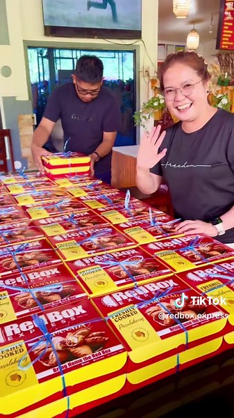 Experience Tasty Delights with Red Box Express Food