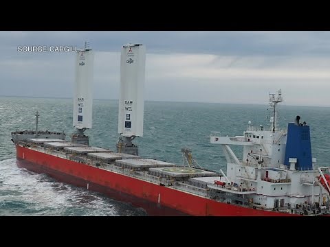 Cargill Tests Glass-Like Sails on Carrier Ship