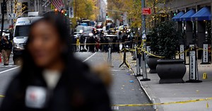 米ユナイテッドヘルスケアＣＥＯ、銃撃され死亡　犯人は逃走