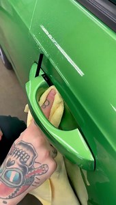 Tip of the Bay - Use our detailing swabs when cleaning awkward areas of your car. #tipofthebay #reels . #meguiars #sosatisfying #satisfying #video #videoftheday #detail #detailing #detailer #autocare #autodeatiling #carcare #carcareproducts #easy #twobucketmethod #bucket #dailyride #daily #Newcar #garagegoals #garage #driveway #firstcar #cars #UK #goals #lifestyle #everyday | Meguiar's