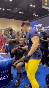 Ronnie meets Johny!🙏🏽 #bodybuilding #fitness #gym #motivation | johnylift