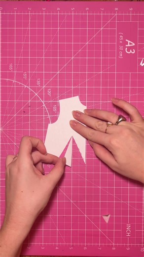 Learn Pattern Making Skills with Olivia Rodrigo in Versace