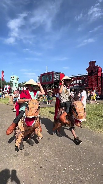 Sunday Funday at Defqon1 Festival