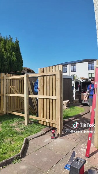 Fence Building: Simple DIY Guide for Homeowners