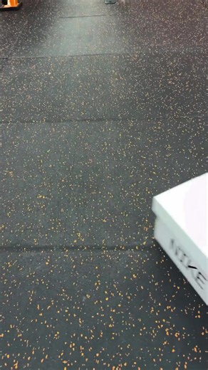 Відео користувача Docker Shoes (@docker_shoes) з композицією «оригинальный звук - Docker Shoes»