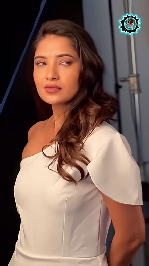 Elegant One-Shoulder Dress Styling Tips