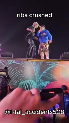 F-t-L De-dly Accidents on Instagram: "Fat-l Acc-dents #423 😑This video is shared for educational and awareness purposes. It highlights the dangers of distracted driving and aims to promote safer behavior on the road. Please remember: safety always comes first. #accident #carcrash #trafficaccident #workaccident incidentreport injuryawareness safetyfirst trafficsafety worksafety emergencyresponse education educational educationalcontent safetyeducation learnfromaccidents preventaccidents publicaw