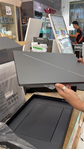 ROG Zephyrus G16 | GA605KP-QR064W AI PC TYPE $1,899 - AMD Ryzen™ AI...