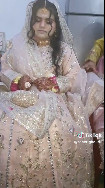 Saher Ghouri على TikTok