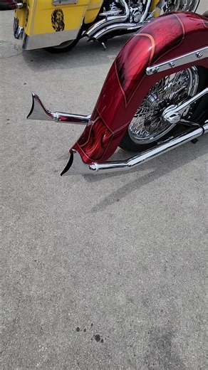 Cholo Style Custom Motorcycles for Old School Enthusiasts