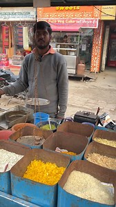 4.7M views · 10K reactions | पटना में बिहारी चकना | Eatographers | Facebook