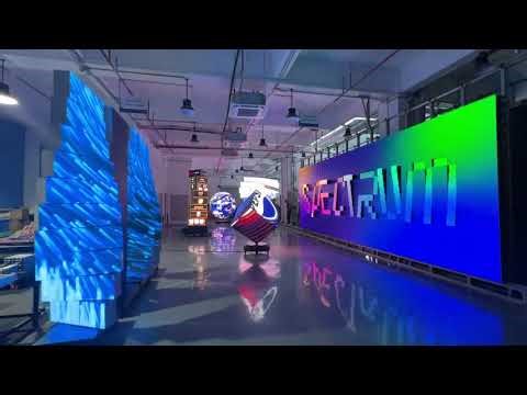 Wow, So many Creative led display here !