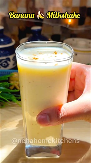 Creamy Banana Milkshake Recipe | 2 Minute Summer Drink 🔥😋 Easy and Healthy Recipe