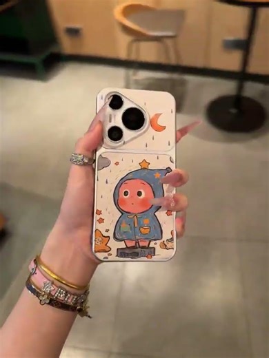 Cute raincoat alien phone case! Hurry up and get it!