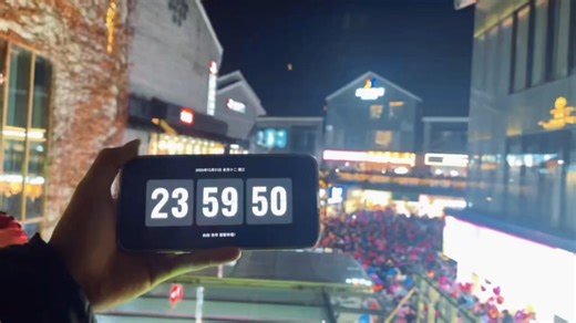 【-_-Lucky哇】最新视频来袭，快来看看吧！