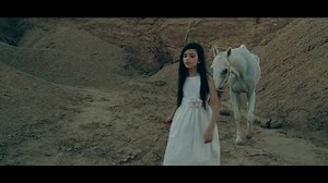 Angelina Jordan  - Fly Me To The Moon (Acoustic)