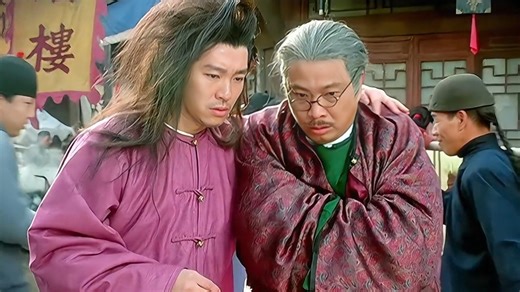 “哪怕苏灿随便胡乱写点什么，皇帝都得借驴下坡，满洲人啊！”，重温周星驰经典电影《武状元苏乞儿》：达叔跟苏灿父子情，是最令人动容的