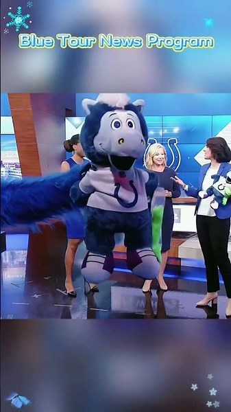 Blue tour news program 🤣#usa #mascot #nfl