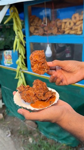 തൃശ്ശൂരിലെ ഏറ്റവും നല്ല ഉള്ളിവട കിട്ടുന്ന സ്പോട്ട് | best ullivada spot in Thrissur #food