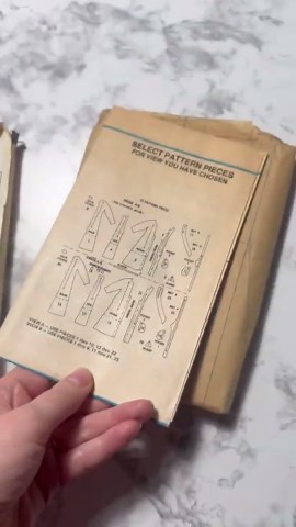 70s Halston Misses' Dress Pattern, Long Sleeve Knee or Maxi Length Dress With Tie Belt, Mccall's 4758, Size 10, 32.5" Bust, Uncut - Etsy