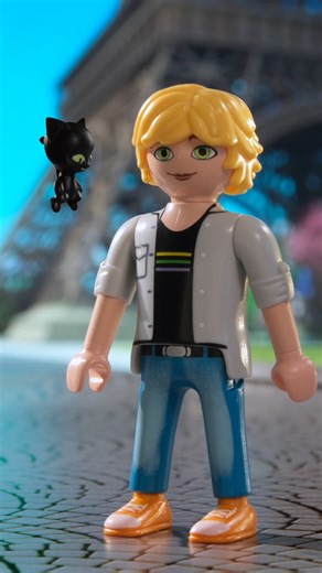 🌎🌎🌎 Plagg, claws out! 🐈‍⬛💫 Dive into the wonderful world of Miraculous and discover your heroic abilities with the Miraculous: Adrien & Cat Noir Playmobil playset. Be ready for an epic adventure, defeat the villains, and protect the city from evil, just like Cat Noir! Available now on Amazon Stores in the following regions: 🇺🇲 USA 🇫🇷 France 🇩🇪 Germany 🇮🇹 Italy 🇪🇸 Spain 🇬🇧 UK 🇵🇱 Poland #playmobil #miraculous #miraculousladybug #catnoir #clawsout #adrienagreste #plagg | Miraculo