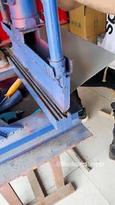 Rusty rocker panel restoration . #auto #mechanic #mechanicsteve #automotive #fyp #viral #autos #cars #truck #excavator #mechaniclife #mechaniclife #trucks #car #viral #automechanic | Mechanic Steve