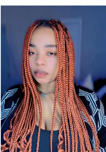 You spread lies about my hands 🙌 yu even think l hide my skin mu filter not kut yakashata no so makurwadxiwa kaaa cause vakawanda motoda ku bleacher but zvinoramba 😂😂😂😂😂😂😂😂😂😂😂😂😂😂😂kuisa filter neku bleacher zvakafanana nekuti hautozvidewo unozvivenga usina firita regai ndiseke 😂😂😂😂