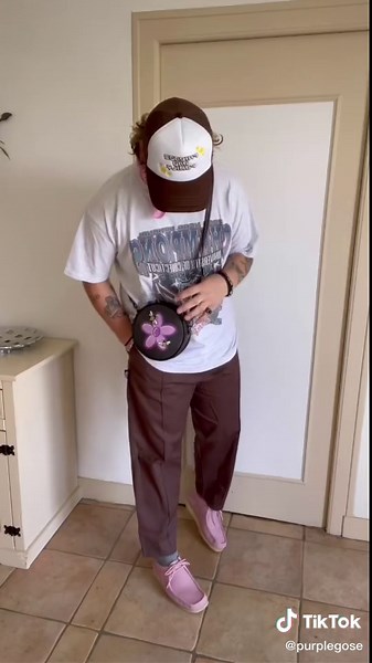 How to Style Outfits with Clarks Wallabees