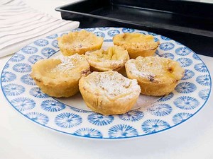 Vegan Portuguese custard tarts - Pasteis de nata vegano