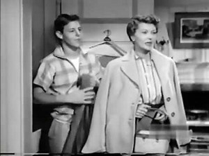 The Adventures of Ozzie and Harriet - The Window Pane (Season 2, Series 4)