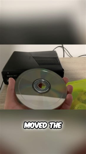 Destroyed GTA 5 Disc! Don’t Move Your Xbox While Installing!