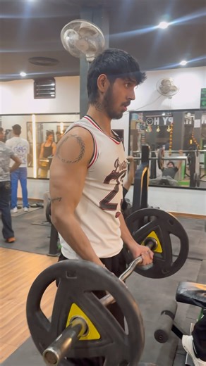 Bicept workout #फॉलआउट4 #fitnessinspiration