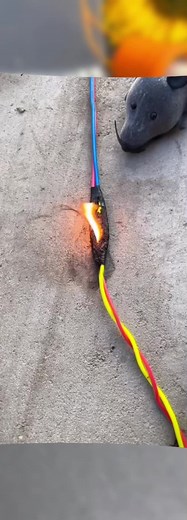 "Say goodbye to messy tape—use this press-type quick connector for wir...