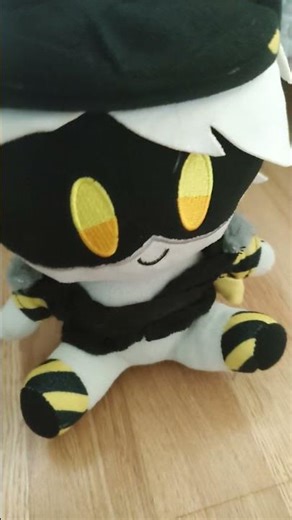 pls pretend that I'm famous