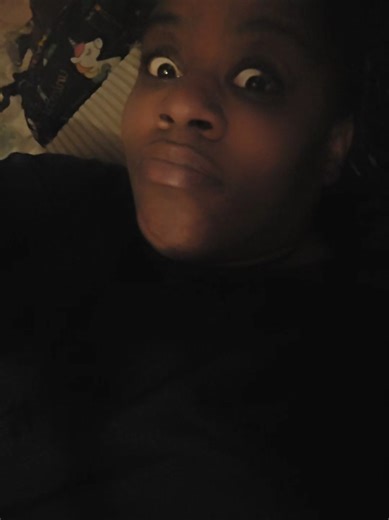 Im only pretending to expose myself...how that sound? At the end of the day...the dress coulda been literally any color other than flesh (yall woulda still had something to say). Its not modest any way you shake it.