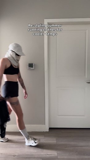 271K views · 316 reactions | Re-styling my favorite summer running tops for fall/winter. Just using a base layer and a bandana. • • #girlswhorun #trailrunnergirl #runningfit #gorpcore #ultrarunning | maddy_runs | Facebook