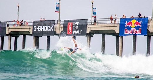 12 best surfing spots in California