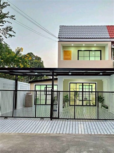 🏡#หมู่บ้านพระปิ่น3 ซอยลุงเงาะ 6/8 ที่ดิน 32 ตร.วา 5 ห้องนอน 2 ห้องน้ำ 1 ห้องครัวใหญ่ 1 ห้องโถง 2 ที่จอดรถ ตกแต่งใหม่พร้อมอยู่ #ของแถม -ปั้มน้ำ แท็งค์น้ำ -โต๊ะวางทีวี -โซฟา -โต๊ะอาหาร4ที่นั่ง 🏠 ขายราคา 3.29 ล้าน (ฟรีโอน) 📍กดดูแผนที่ตั้งโครงการตรงนี้คะ👇 https://maps.google.com/maps?q=13.863044,100.402908