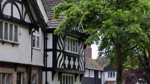 8K views · 142 reactions | Beautiful, unique and the perfect day out. Watch as we explore Port Sunlight.  And read on to discover why this stunning Wirral hidden gem is the perfect destination this summer for you and all the family. https://ow.ly/58Xp50P2hB7 | The Guide Liverpool | Facebook