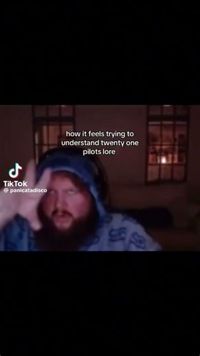 Literally me || credits: @panicatdisco (TikTok) || #twentyonepilots #caseOh #bishop #dema #fypp