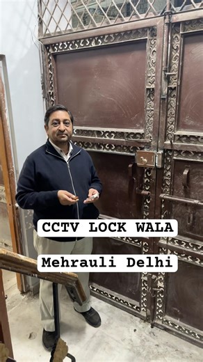 Automatic Door Lock with Remote System