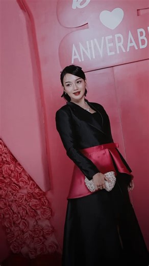 Viding® on Instagram: "Being part of a special milestone We’re honored to support the 5th Anniversary celebration with our digital guest book and Digital Invitation capturing every presence, message, and memory from this unforgettable night. @tasyarevina @aniverable 💕❤️ Manage your event with @viding.co #viding #digitalinvitation #bukutamudigital"