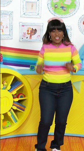 Kemi dances to the Alien Song in the Milkshake! Studio!