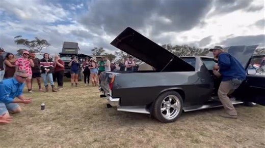 @travis_fimmel_fanpage_dk on Instagram: "Repost: UTEz 🙏 Travis Fimmel shooting Travla Cans out the WB’s exhausts at Deni ..myself and Matt Baker both dropping the cans 🤣 #travisfimmel #travla #makegoodchoices #mattexplore #travisfimmelfanpage"