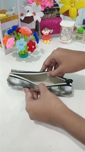 waste box reuse idea|craft for beginners|DIY pouch 👝 #viralshorts #pouchmaking #wastematerialcraft