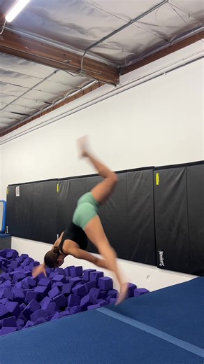 My 2nd gymnastics class. Just love learning | Gymnastics