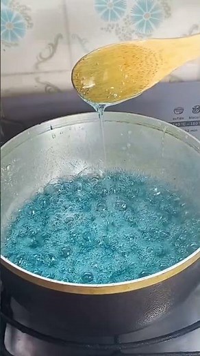 How to make Breaking Bad Crystals #breakingbad #crystals #recipes