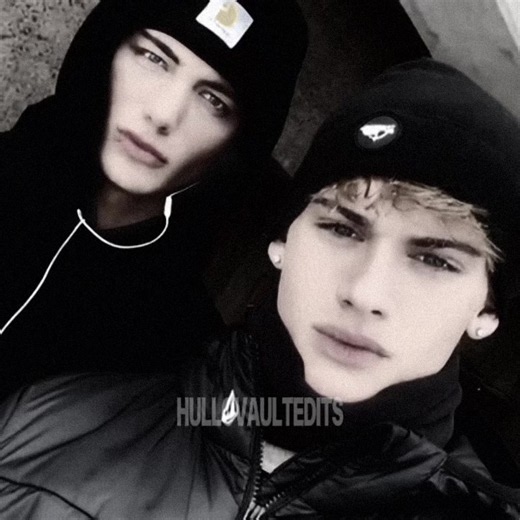 Hullo edit (Credit: @Hullo’s Deleted Archives) #hullo #25max #xyzbca #bones #bp