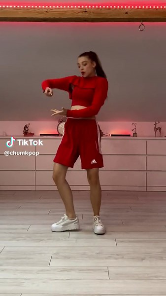 Official Super Bowl Choreography Reaction! 💃